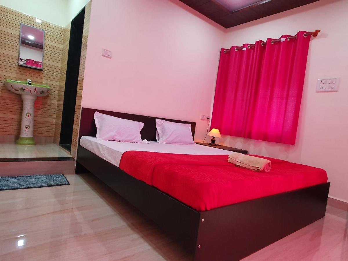 Serina House Mālvan Esterno foto