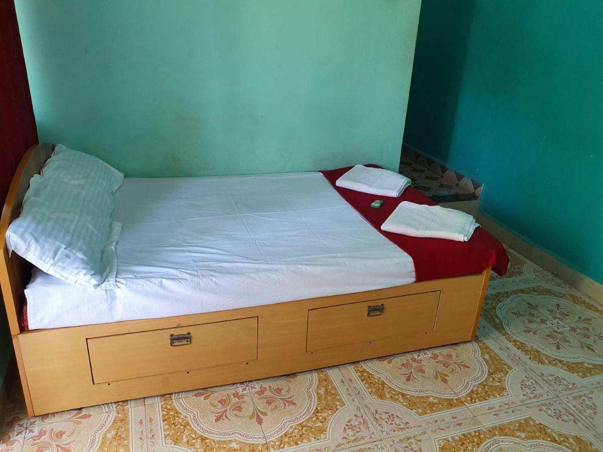 Serina House Mālvan Esterno foto