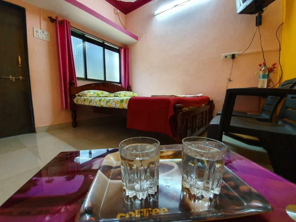 Serina House Mālvan Esterno foto